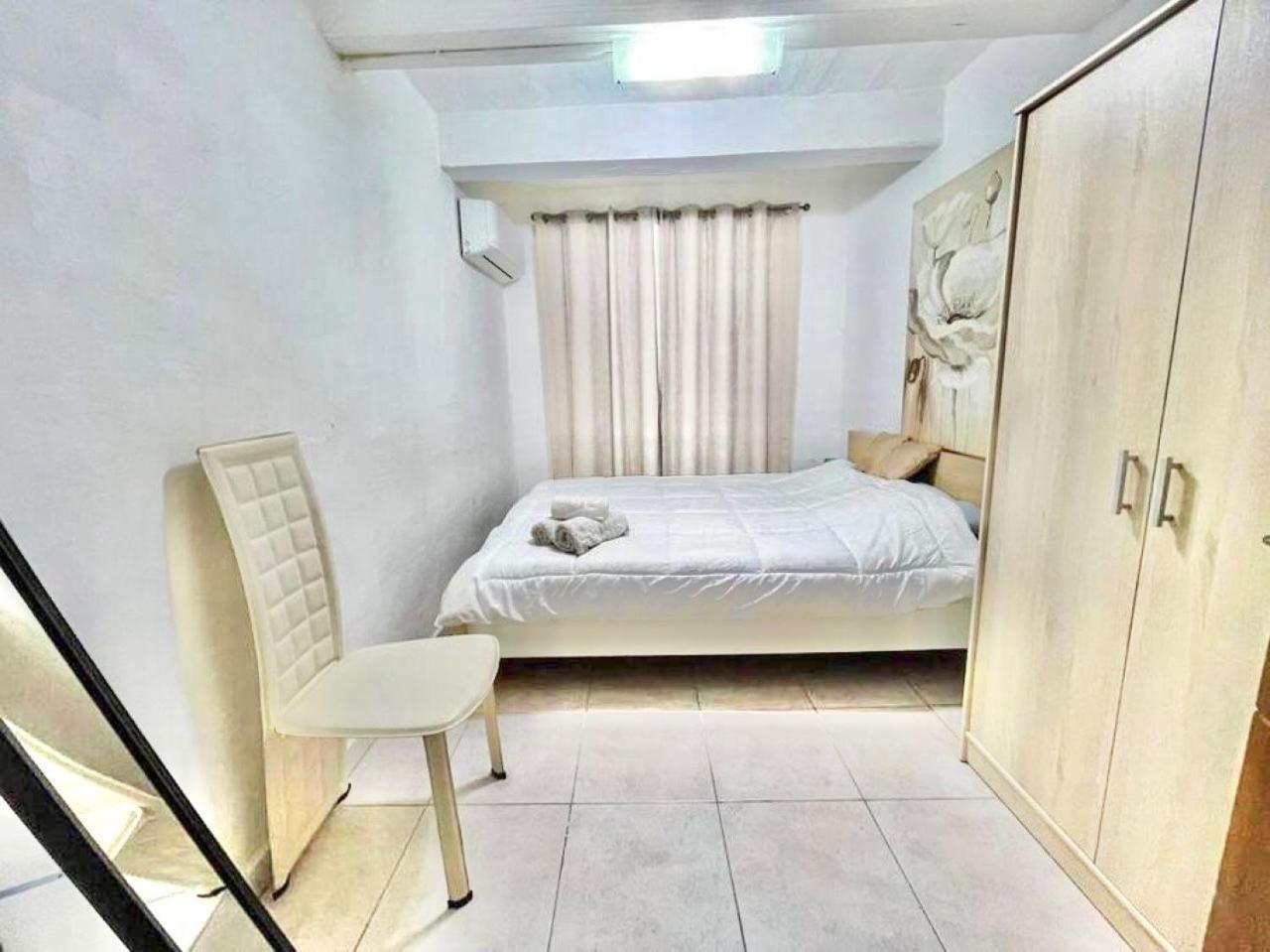 Valletta 3-Bedroom Townhouse ภายนอก รูปภาพ